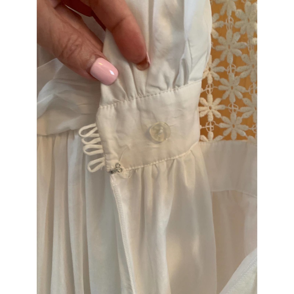NWT Guess Women’s White Twisted Tank, Size 6 K224 - Picture 14 of 16